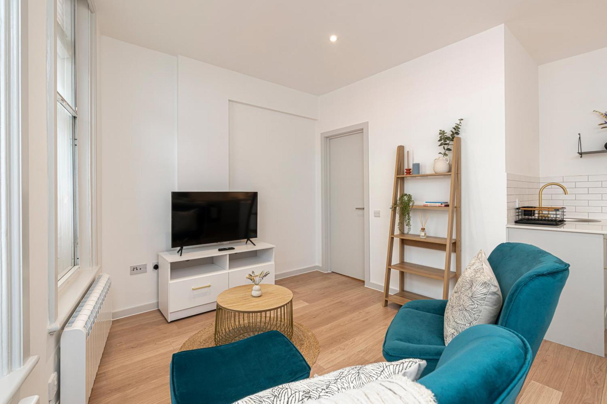 Stylish 1 Bed Flats In Soho, Next To Piccadilly Circus And Trafalgar Square Londen Buitenkant foto